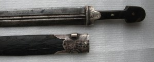 Кинжал в серебре --1