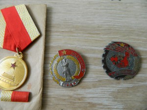 китай медаль знак 10 шт