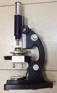 Микроскоп 1947 года