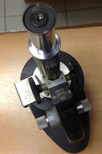 Микроскоп 1947 года