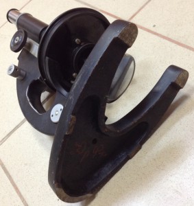 Микроскоп 1947 года