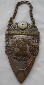 R!!! Ударнице: именной жетон трамвайного треста, 1932-й год.