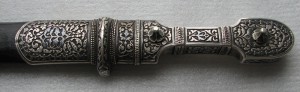 Кинжал в серебре --2