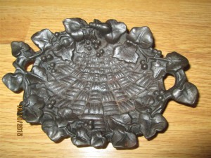 Чугун. Пепельница. МПЗ.