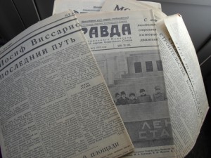 Газеты, вырезки о СТАЛИНЕ