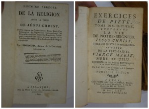 5  старых книг на иностр. языке.