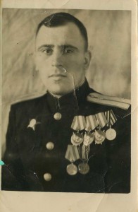 Лот - 6 фото и справка - лётчика Г.Т.НЕМИНУЩЕГО.