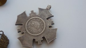 Копанные полковые знаки и не только.