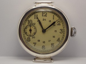 Продам часы Кировские в серебряном корпусе 1943 года