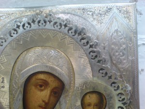 Казанская в серебрянном окладе