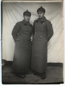 НКВДшники в буденновках