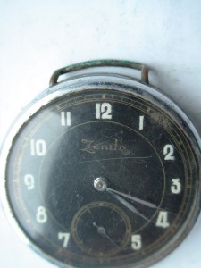 Часы наручные Zenith.
