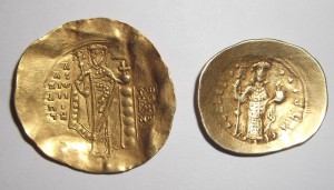 Византия  Алексиус I и Константин Х. Золото.
