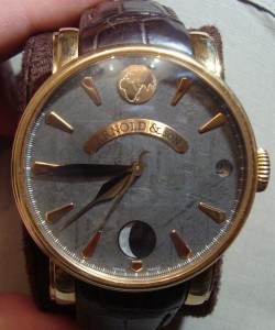 ARNOLD& son золото 750 проба