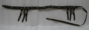 Кинжал в серебре --2