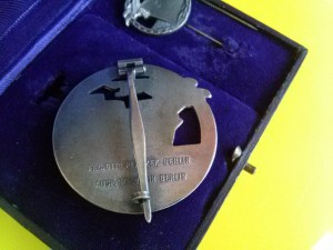 Комплект Прорывателя (Знак,футляр, два фрачника)