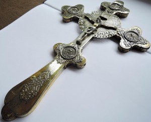 Серебрянный крест. Размер: 34см x 21см x 1,5см. Вес-390гр.