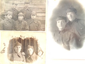 Фото в буденновках.