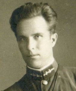 ДВОЕ с интересными ПЕТЛИЦАМИ.