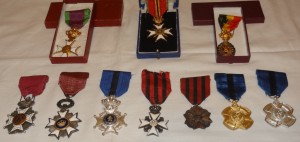 17 наград Бельгии.