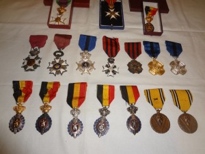 17 наград Бельгии.