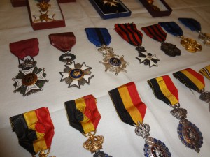 17 наград Бельгии.