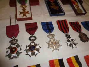 17 наград Бельгии.