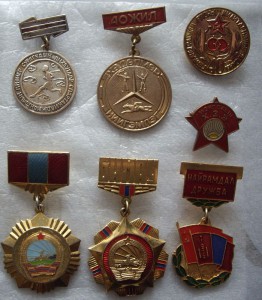 значки МОНГОЛИИ