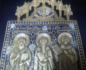 иниерессная ..Трое СВЯТЫХ.. эмаль