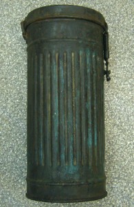 Бачек противогазный вермахт