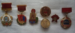 значки МОНГОЛИИ