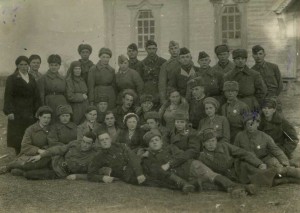 Комсомольцы 419-го БАО. Май 1943 года.г.Обоянь.