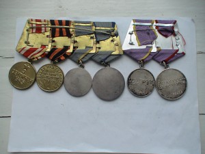 Комплект медалей.