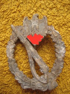 Пехотные штурмовые знаки, археология.