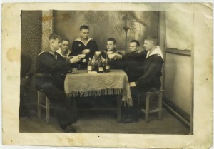 Морпогранвойска МГБ. Знак "Отличный Пограничник".Застолье.