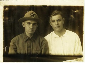 Рядовой в Панаме с Товарищем.