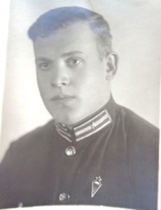 Фото в форме и с эмблемами ГВФ довоенные.