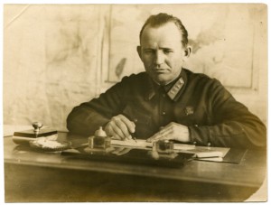 Фотоархив командира КА. 20-30-е Самолёты, машины, всадники