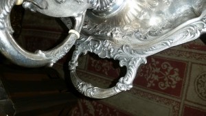 Очень красивый сервиз