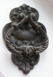 Дверная ручка