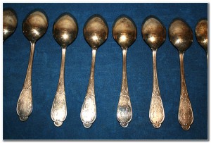 Ложки десертные мельхиор 8 шт.