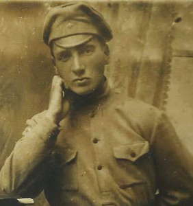 Архив на Сотрудника ОГПУ-НКВД. Много фотографий.