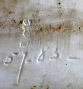 Боксер Herend высота 30см.