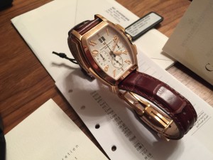 золотые Vacheron Constantin Malte Tonneau Chronograph Royal