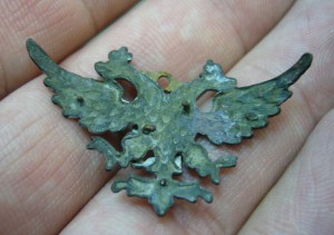 Орел с вензелем - накладка на Алексеевское военное училище