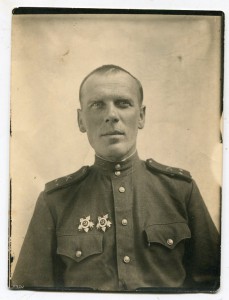 Лейтенант с 2 Отечками