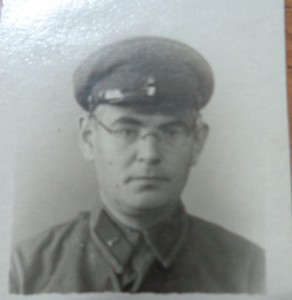 Лот фото с комиссаром.