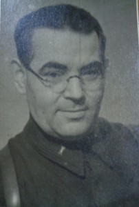 Лот фото с комиссаром.