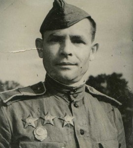 Ст.снт Ф.С.Лядовских ("охотник за языками"). 1 Бел.фр.1944