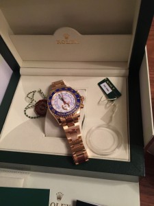 золотые Rolex Yacht-Master II 44mm Yellow Gold 116688